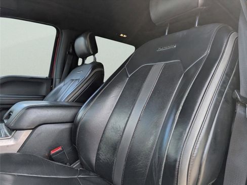 Used 2018 Ford F250 Platinum w/ Platinum Ultimate Package image 13