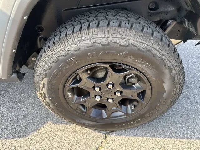 Used 2023 Jeep Wrangler Sport AWD/4WD image 12