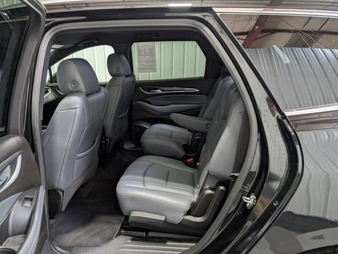 Used 2023 Buick Enclave Essence w/ Sport Touring Edition AWD/4WD image 9