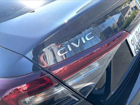 Used 2025 Honda Civic Sport Touring image 32