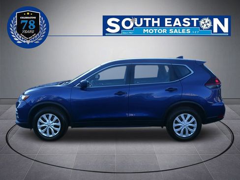 Used 2018 Nissan Rogue S image 7