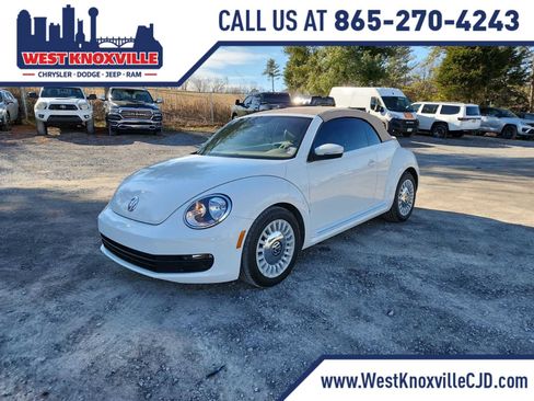 Used 2013 Volkswagen Beetle 2.5 image 1