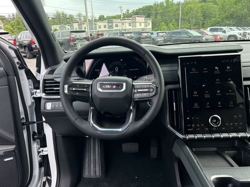 New 2026 GMC Acadia AT4 w/ Luxury Package AWD/4WD image 31
