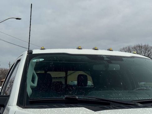 Used 2023 Ford F250 Lariat w/ Lariat Ultimate Package image 9