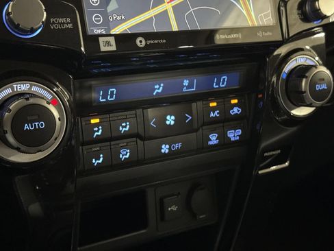 Used 2020 Toyota 4Runner TRD Pro AWD/4WD image 17