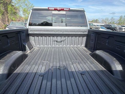 New 2026 Chevrolet Silverado 2500 High Country w/ High Country Premium Package AWD/4WD image 9