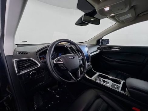 Used 2024 Ford Edge SEL image 21