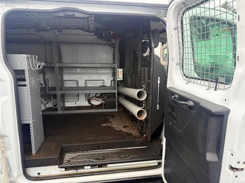 Used 2016 Ford Transit 250 130 Low Roof image 16