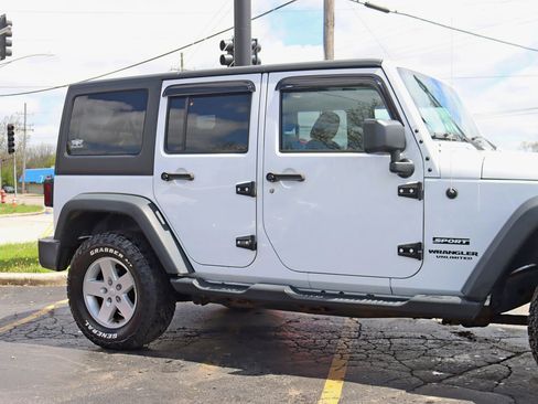 Used 2015 Jeep Wrangler Unlimited Sport w/ Quick Order Package 24S AWD/4WD image 4