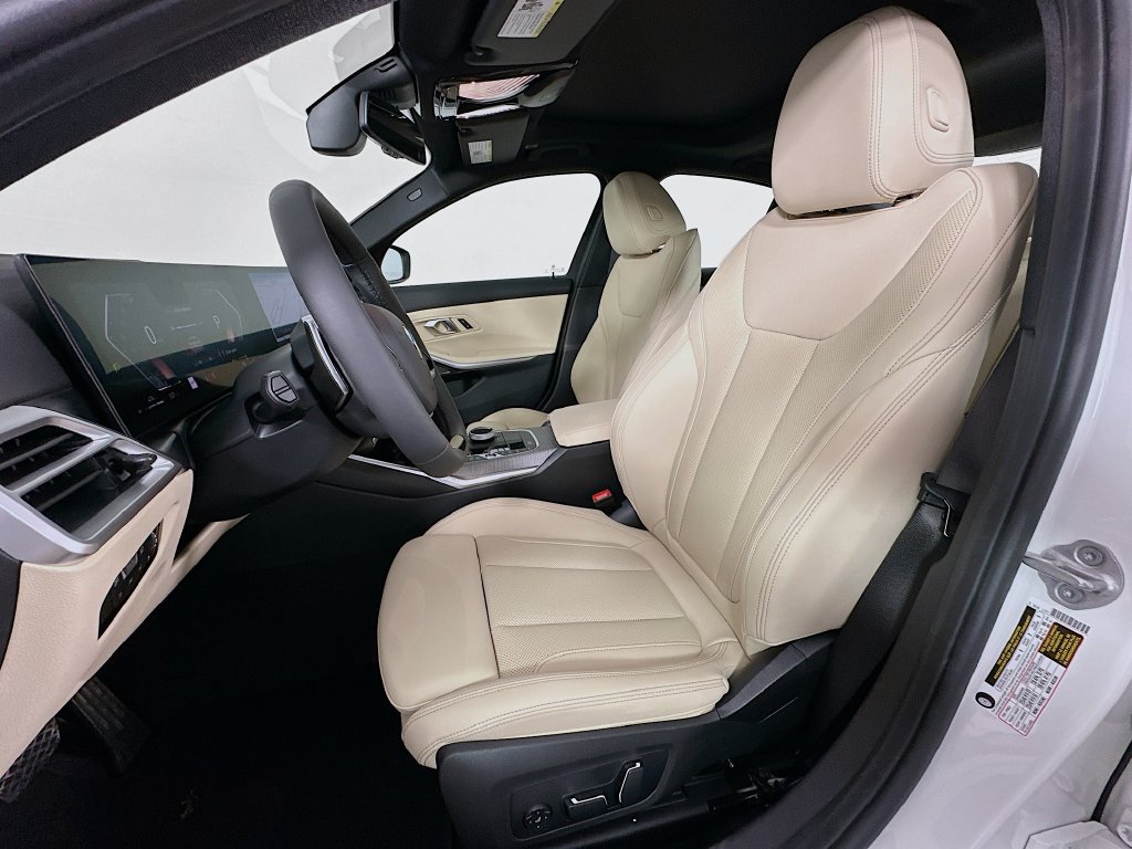 Used 2026 BMW 330i Sedan w/ Premium Package RWD image 16