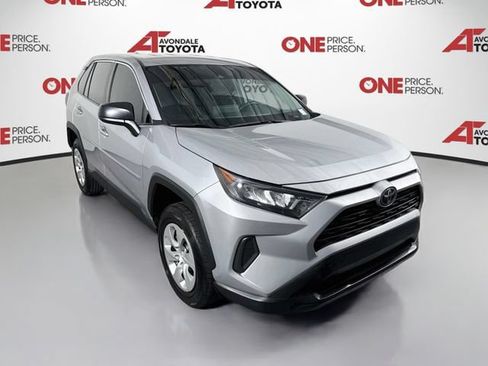 Used 2022 Toyota RAV4 LE FWD image 1