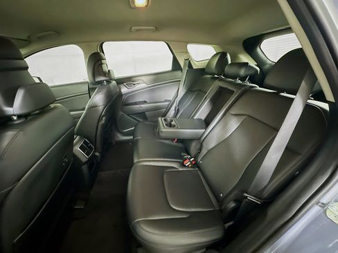 Used 2023 Kia Sportage EX image 28