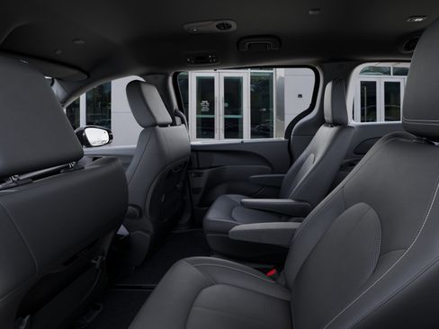 New 2026 Chrysler Pacifica Select image 23