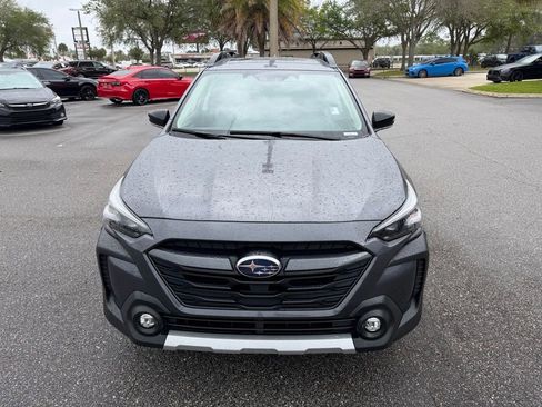 Used 2025 Subaru Outback Limited image 14