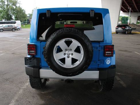 Used 2011 Jeep Wrangler Sahara w/ Trailer Tow Group AWD/4WD image 7