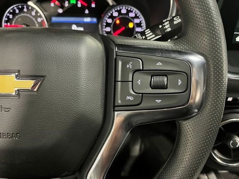 Used 2024 Chevrolet Blazer LT w/ Convenience Package FWD image 27