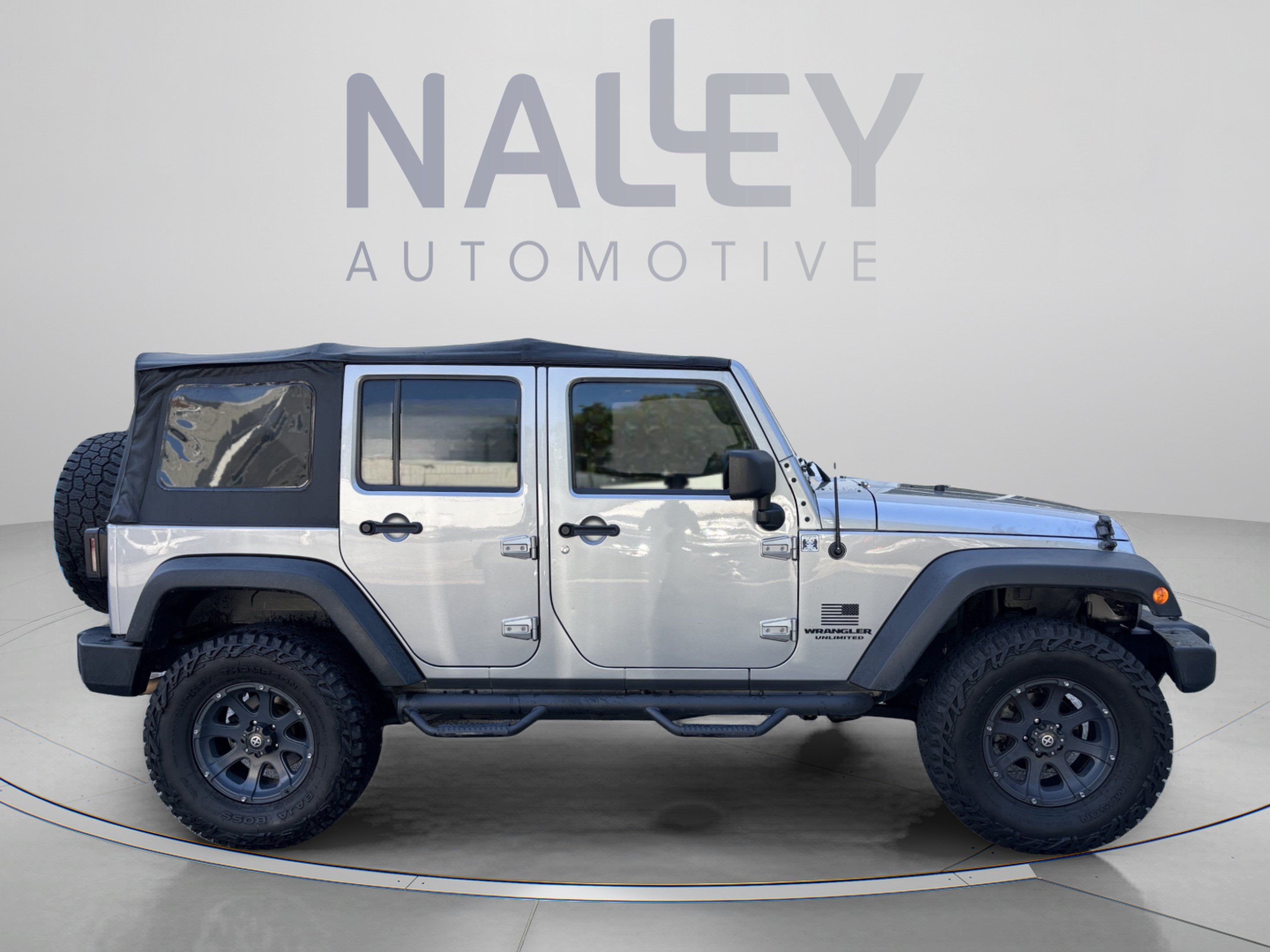 Used 2013 Jeep Wrangler Unlimited Sport AWD/4WD image 3