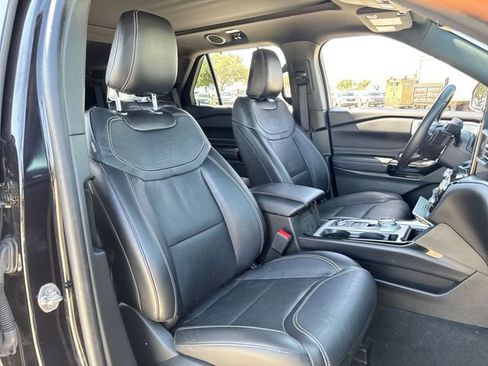 Used 2023 Ford Explorer ST w/ Equipment Group 401A AWD/4WD image 26