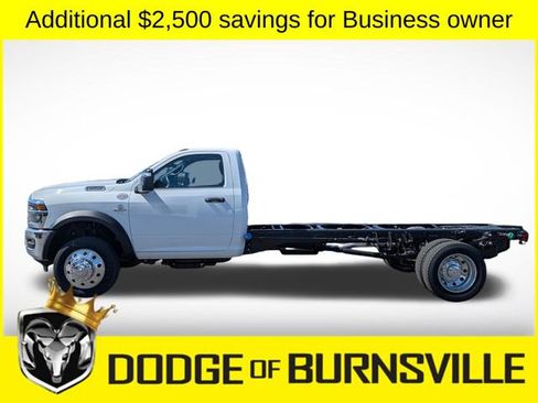 New 2026 RAM 5500 Tradesman w/ Chrome Appearance Group AWD/4WD image 3