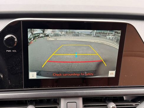 New 2026 Lexus UX 300h AWD image 18