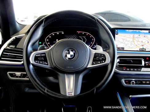 Used 2022 BMW X5 xDrive40i w/ M Sport Package AWD/4WD image 26