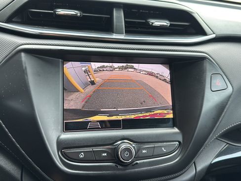 Used 2023 Chevrolet TrailBlazer ACTIV FWD image 33