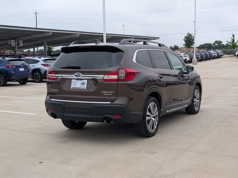 Used 2020 Subaru Ascent Limited w/ Technology Package AWD/4WD image 5