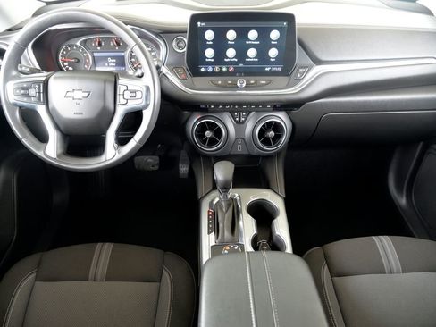 Used 2023 Chevrolet Blazer LT image 17