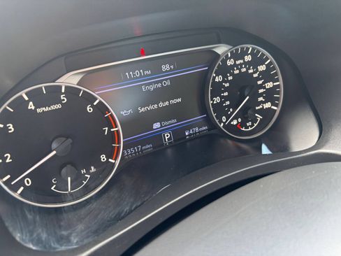 Used 2025 Nissan Altima 2.5 SV FWD image 13