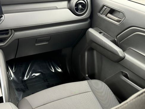 Certified 2024 Chevrolet Colorado W/T w/ Advanced Trailering Package image 22