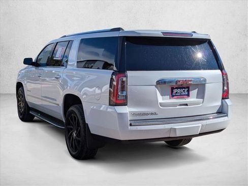 Used 2020 GMC Yukon XL Denali image 8