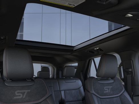 New 2026 Ford Explorer ST image 22