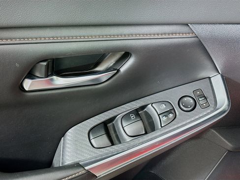 Used 2021 Nissan Sentra SR image 15