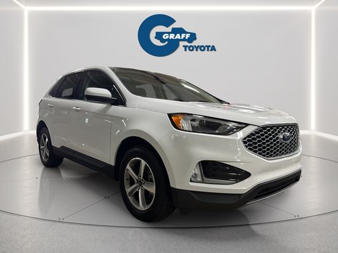 Used 2023 Ford Edge SEL w/ Convenience Package AWD/4WD image 4