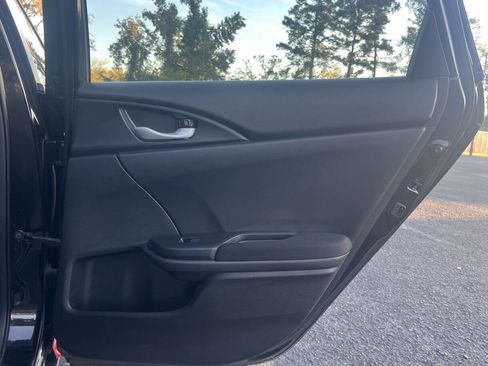 Used 2020 Honda Civic LX image 17