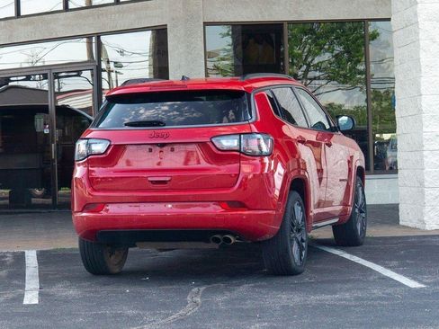 Used 2022 Jeep Compass Limited w/ (RED) Package AWD/4WD image 3