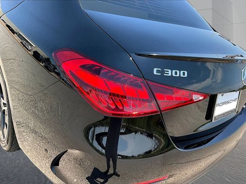 Used 2024 Mercedes-Benz C 300 4MATIC Sedan image 21