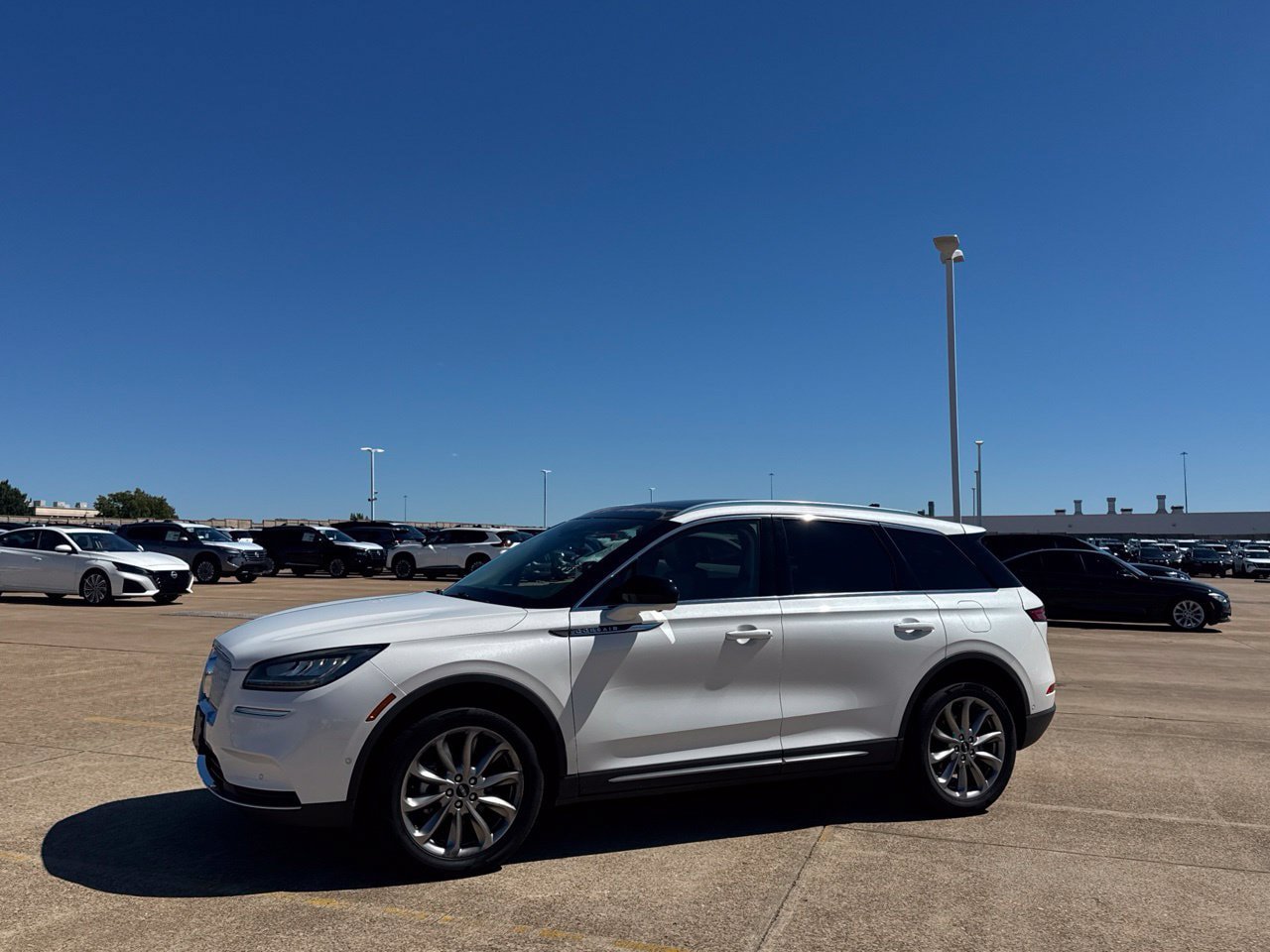 Used 2020 Lincoln Corsair FWD image 13
