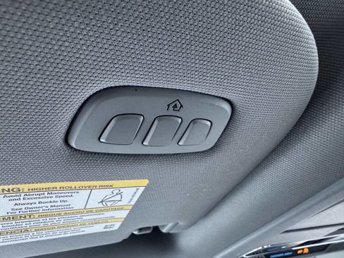 Used 2023 Ford F350 Lariat w/ Lariat Ultimate Package image 27