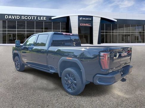 Used 2026 GMC Sierra 2500 AT4 w/ AT4 Premium Plus Package AWD/4WD image 3