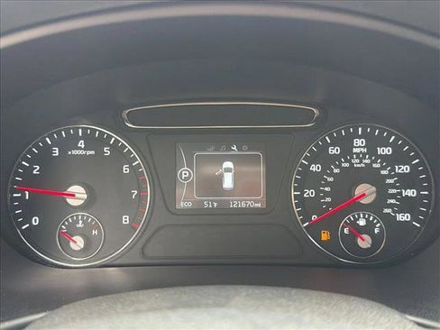 Used 2016 Kia Sorento LX w/ LX Convenience Package image 17