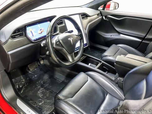 Used 2018 Tesla Model S 100D image 10