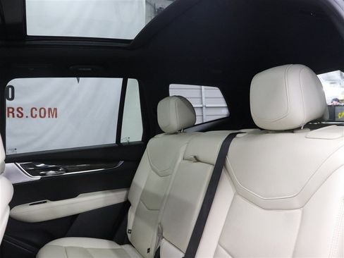 Used 2021 Cadillac XT6 Sport AWD/4WD image 22