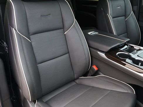 Used 2025 Cadillac Escalade ESV Premium Luxury w/ LPO, Floor Liner Package image 24