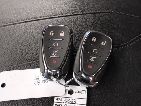 Used 2023 Chevrolet Traverse LT AWD/4WD image 27