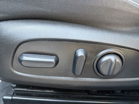 Used 2023 Chevrolet Malibu LT image 26