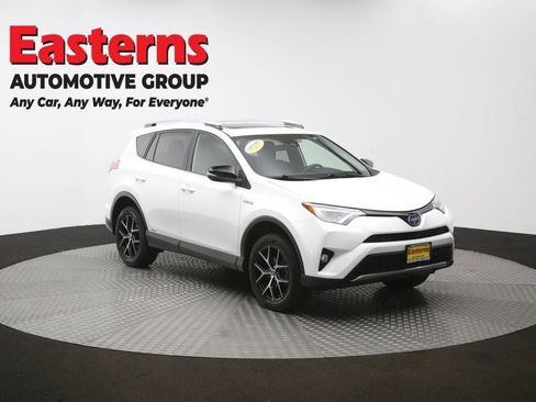 Used 2018 Toyota RAV4 SE AWD/4WD image 51