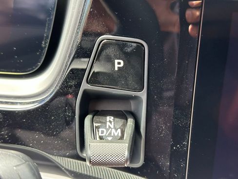 Certified 2025 Porsche Cayenne S image 24