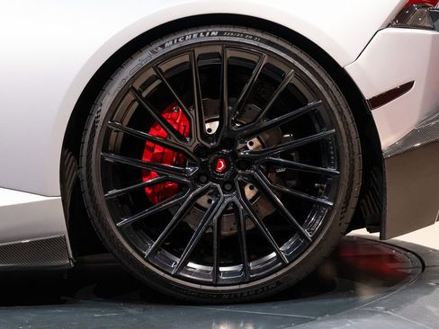 Used 2017 Lamborghini Huracan LP 580-2 image 13