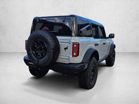 New 2026 Ford Bronco Badlands image 2
